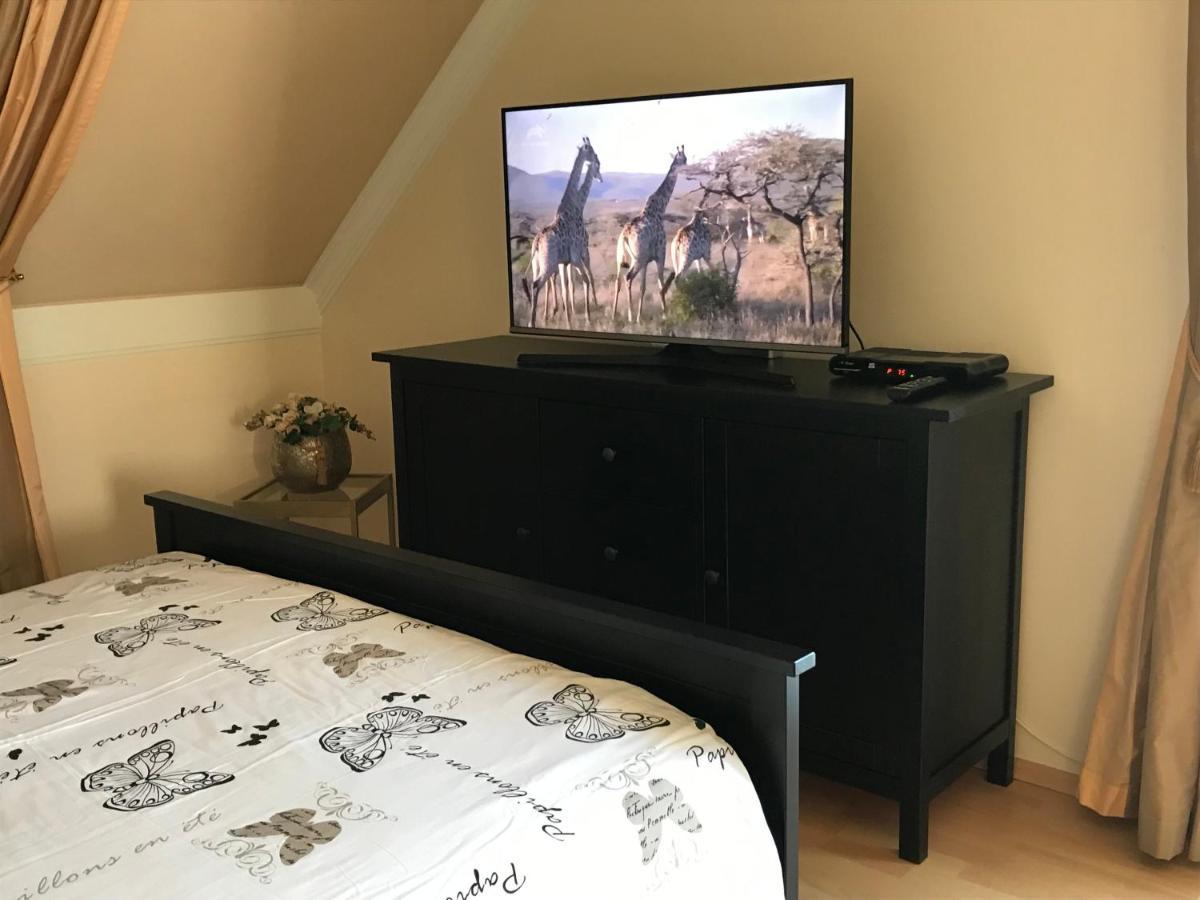 Viktoria House Villa Balatonszarszo Eksteriør bilde